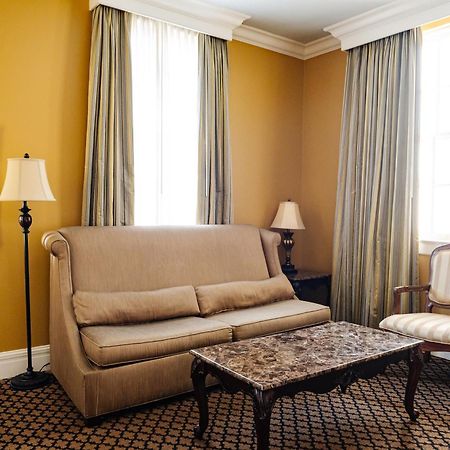 The Lafayette New Orleans By Kasa Hotell Eksteriør bilde
