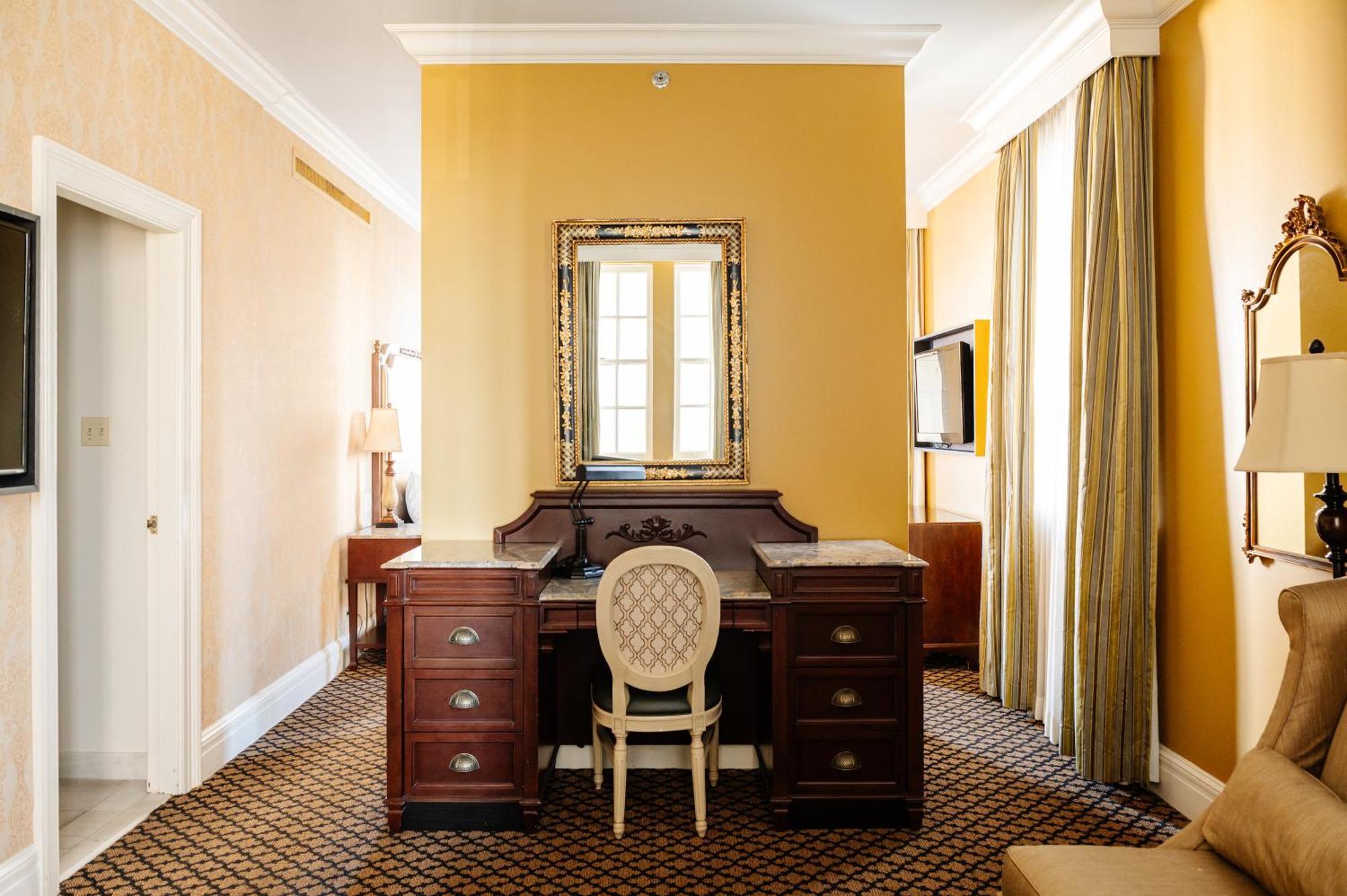 The Lafayette New Orleans By Kasa Hotell Eksteriør bilde